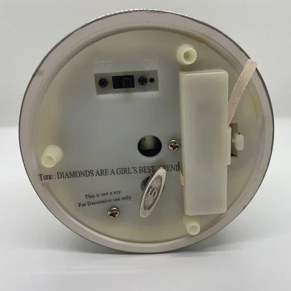 henri bendel snow globe Diamonds are a Girls Best Friend Lights Up - Picture 7 of 7